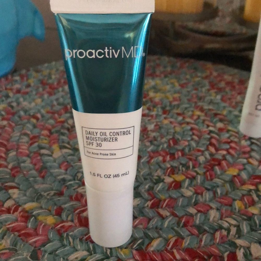 Daily oil control moisturizer spf 30